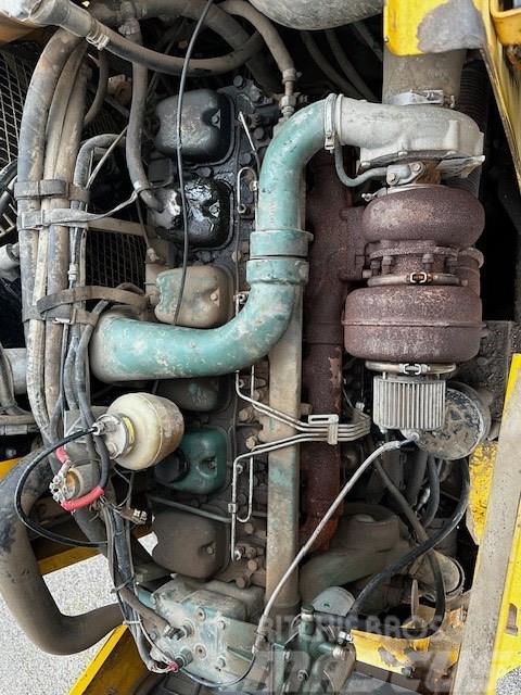 Volvo A 35 C PARSTS/CZĘŚCI  ENGINE TD 122 Varikliai