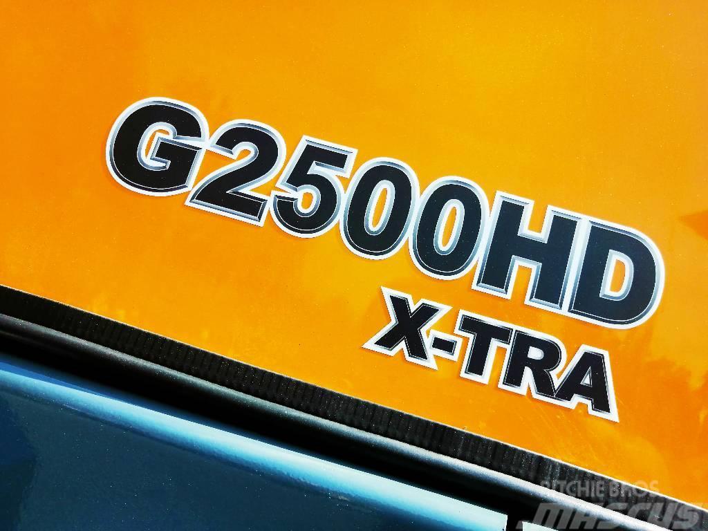 GiANT G2500 X-TRA HD Kompaktradlader Hoflader Hoftrak Krautuvai su šoniniu pasukimu