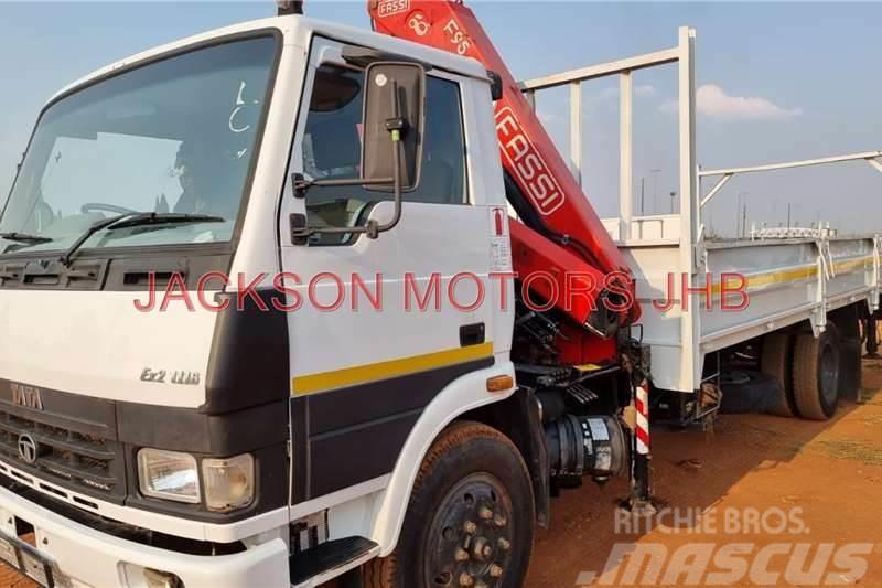 Tata 1116,WITH DROPSIDE AND FASSI F95A Kita