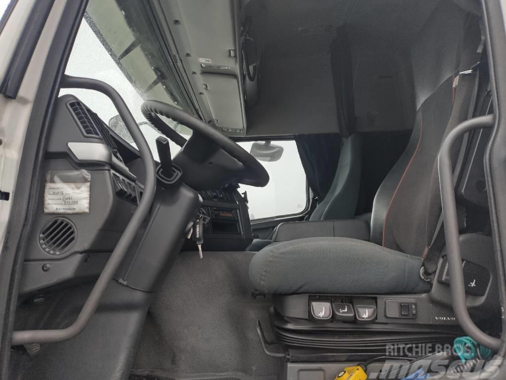 Volvo FM13 6x2 UUSI koneenkuljetuslava, vetovarustus Platformos/ Pakrovimas iš šono