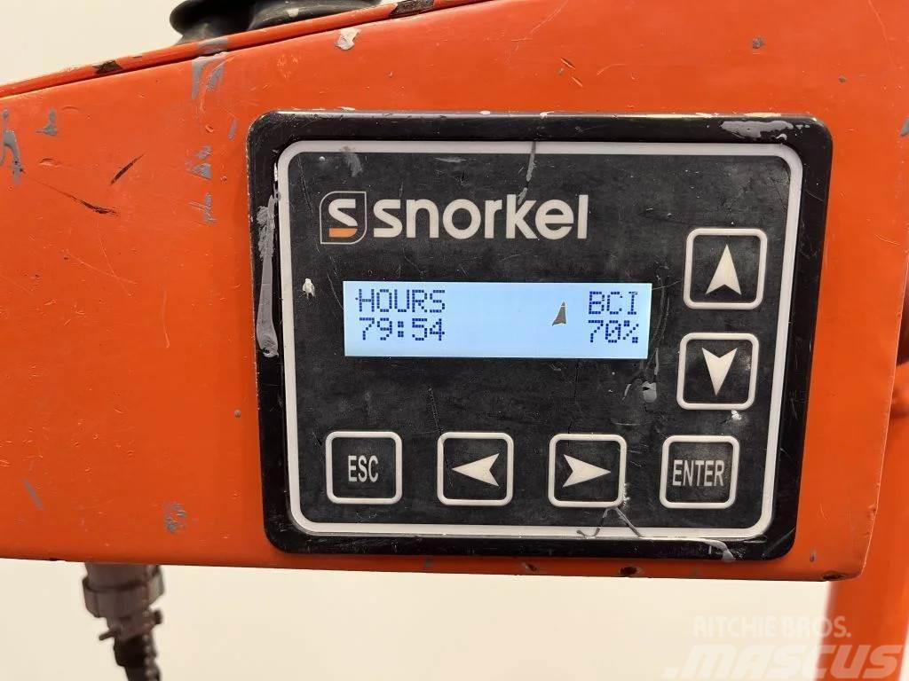 Snorkel S 3010 E Žirkliniai keltuvai