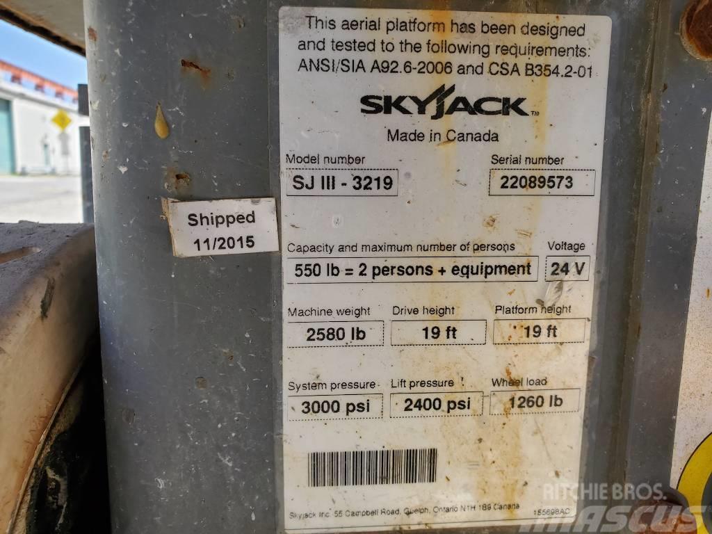 SkyJack SJIII-3219 Žirkliniai keltuvai