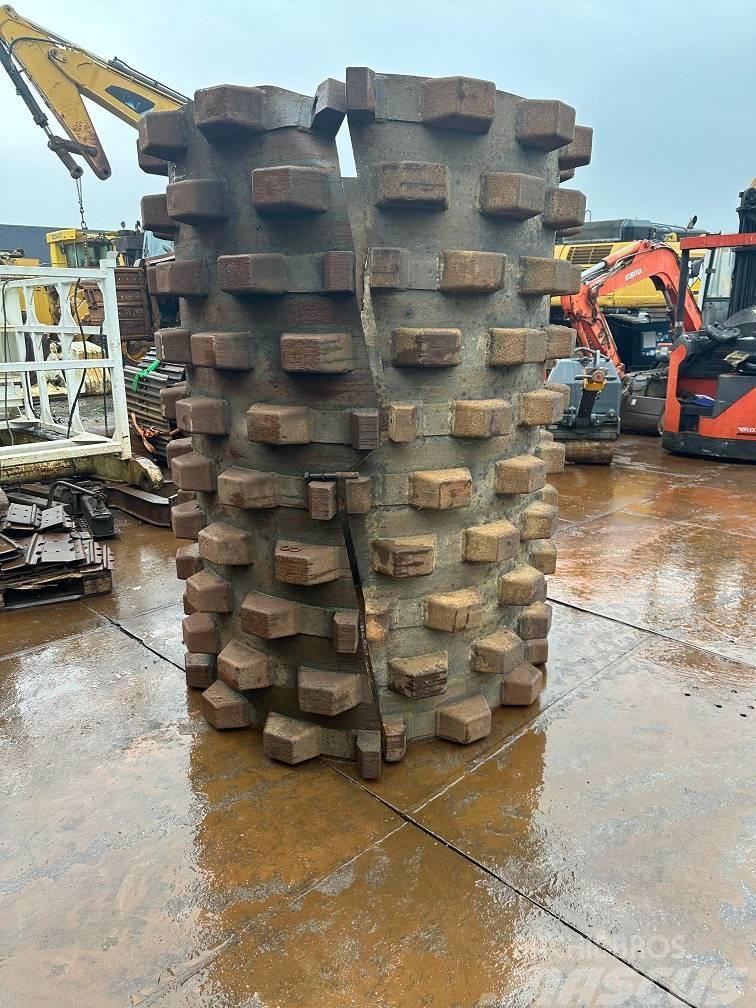 Padfoot shell kit 156cm diameter Volai