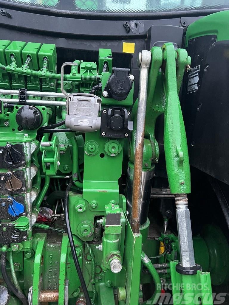 John Deere 6155R+LF+FPTO Traktoriai