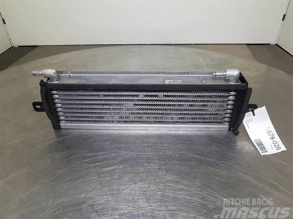 CASE 621D-Denso MNY70266601B2C-Airco condenser/koeler Važiuoklė ir suspensija