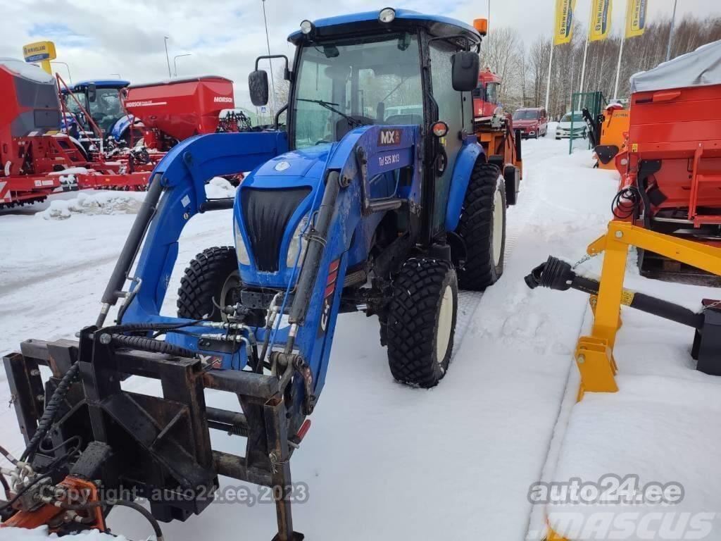 New Holland Boomer 50 HST 38kW Naudoti kompaktiški traktoriai