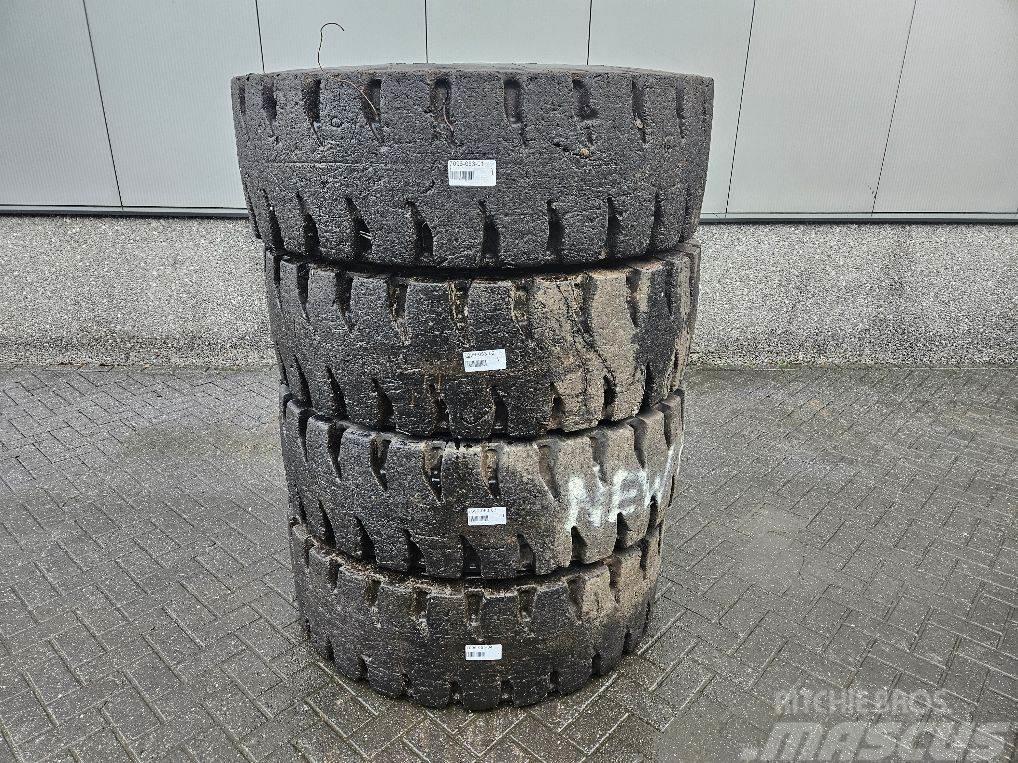 New Holland W110C-Barkley 17.5R25-Tire/Reifen/Band Padangos, ratai ir ratlankiai