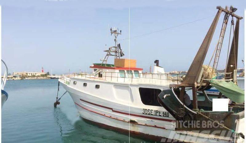  Barco de pesca denominada "Jose" Fishing boat Kiti priedai