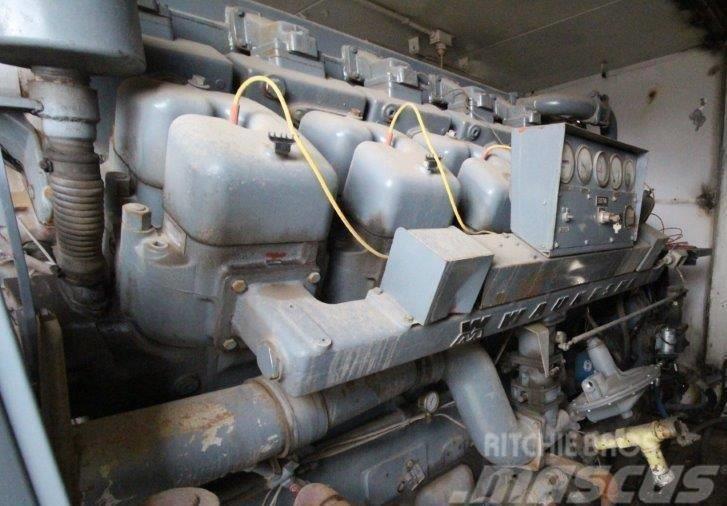WAUKESHA F817GU Dyzeliniai generatoriai