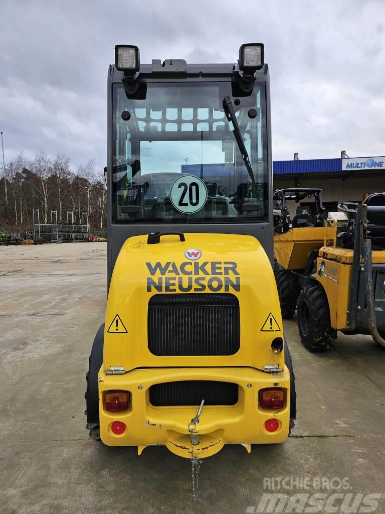 Wacker Neuson WL 20 Naudoti ratiniai krautuvai