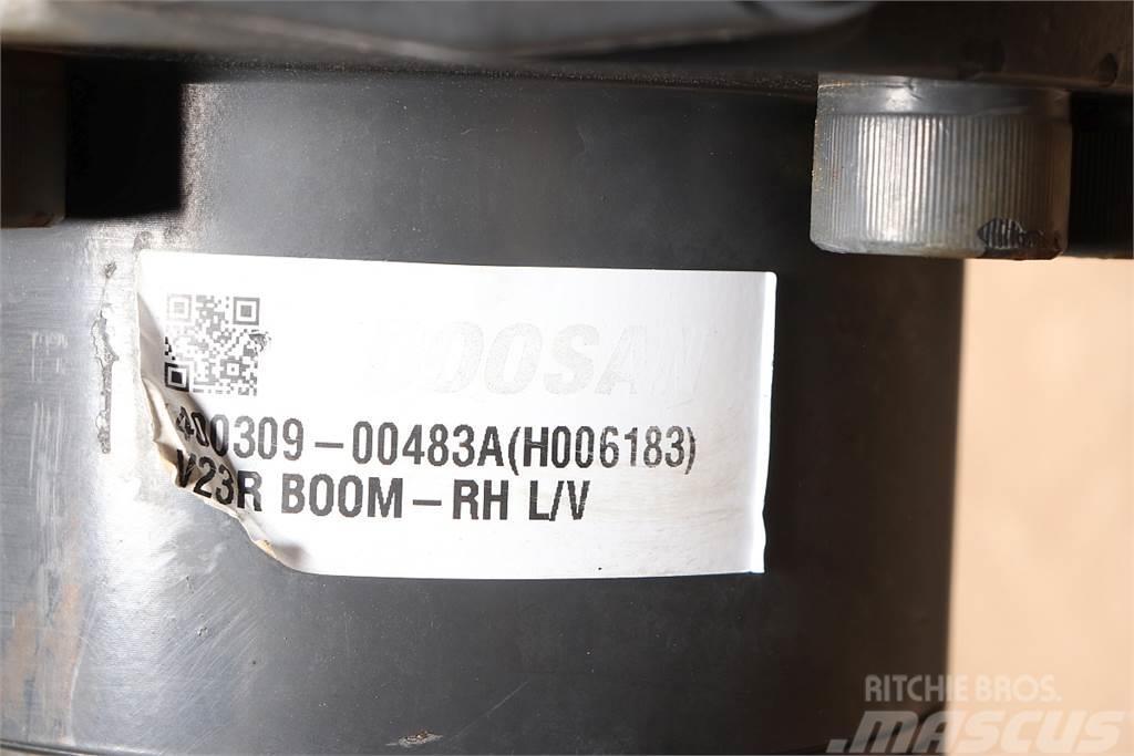 Doosan Daewoo DX235LCR-5 Hydraulic Cylinder Hidraulikos įrenginiai