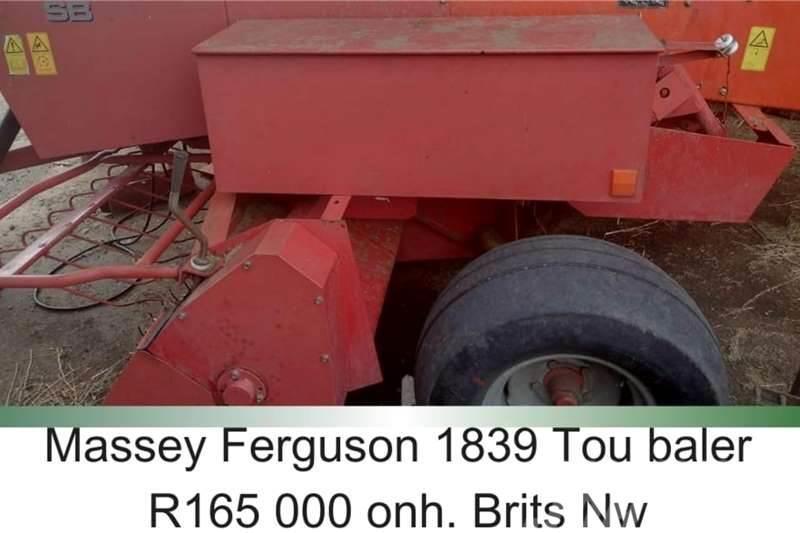 Massey Ferguson 1839 - twine Kita