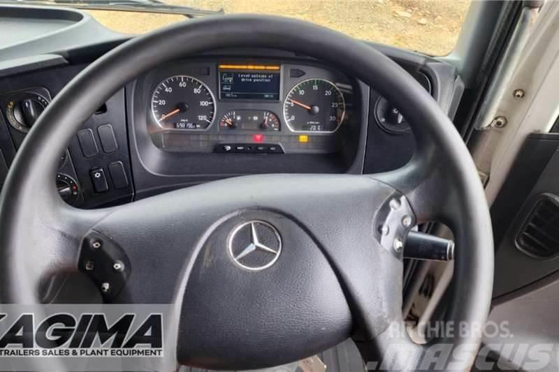 Mercedes-Benz Axor 2628 6x2 Kita