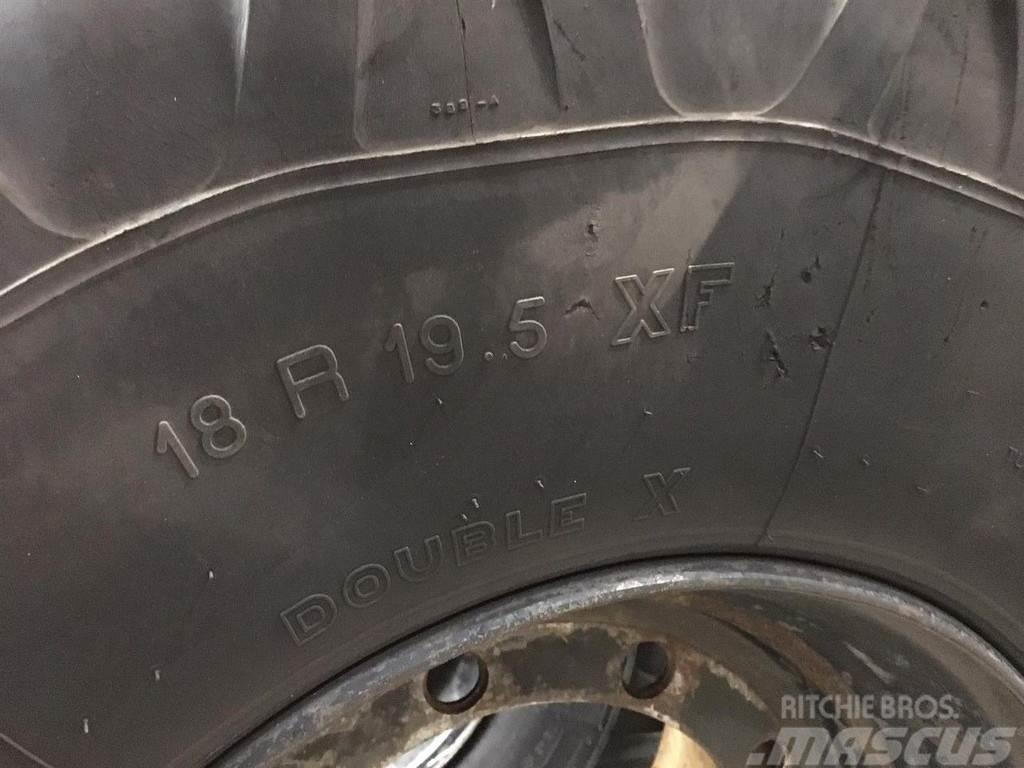 JCB 18 R 19.5 XF tyres Padangos, ratai ir ratlankiai