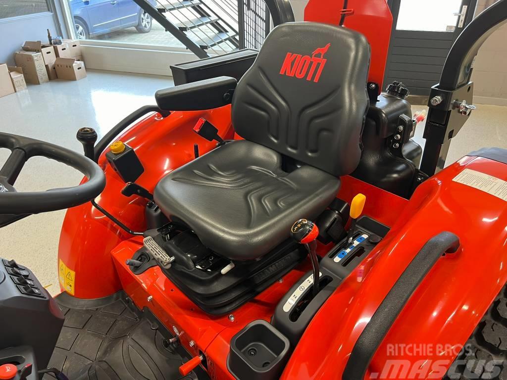 Kioti CK 4030 H Compact trekker Naudoti kompaktiški traktoriai