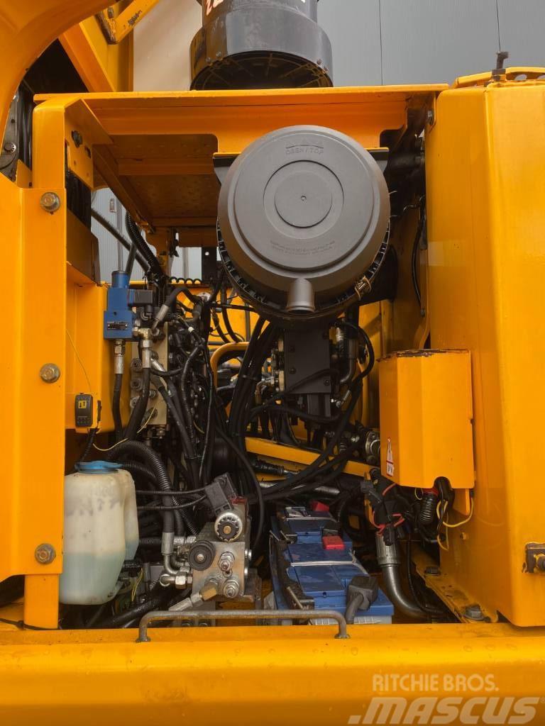 JCB JS200W  --  Generator  --  rotating grapple Atliekų / pramoniniai krautuvai
