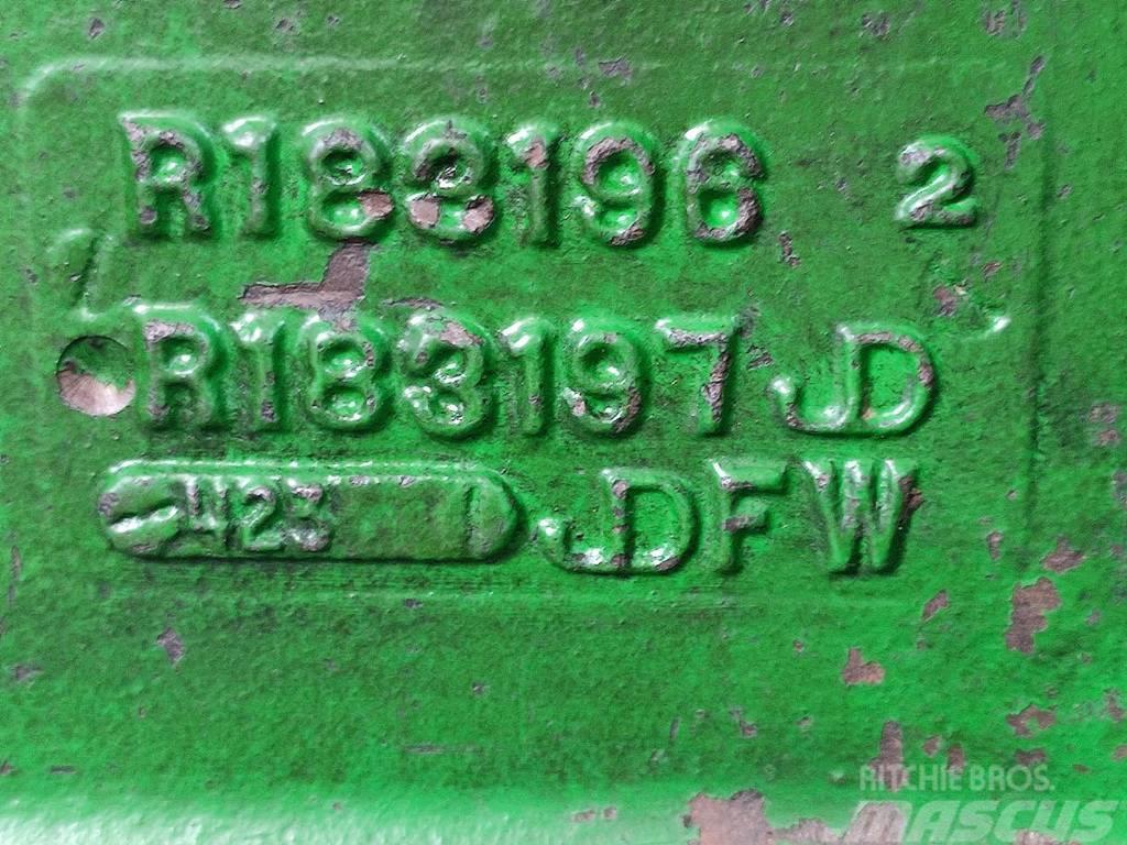 John Deere Differential R182122 JOHN DEERE 7820 Transmisijos