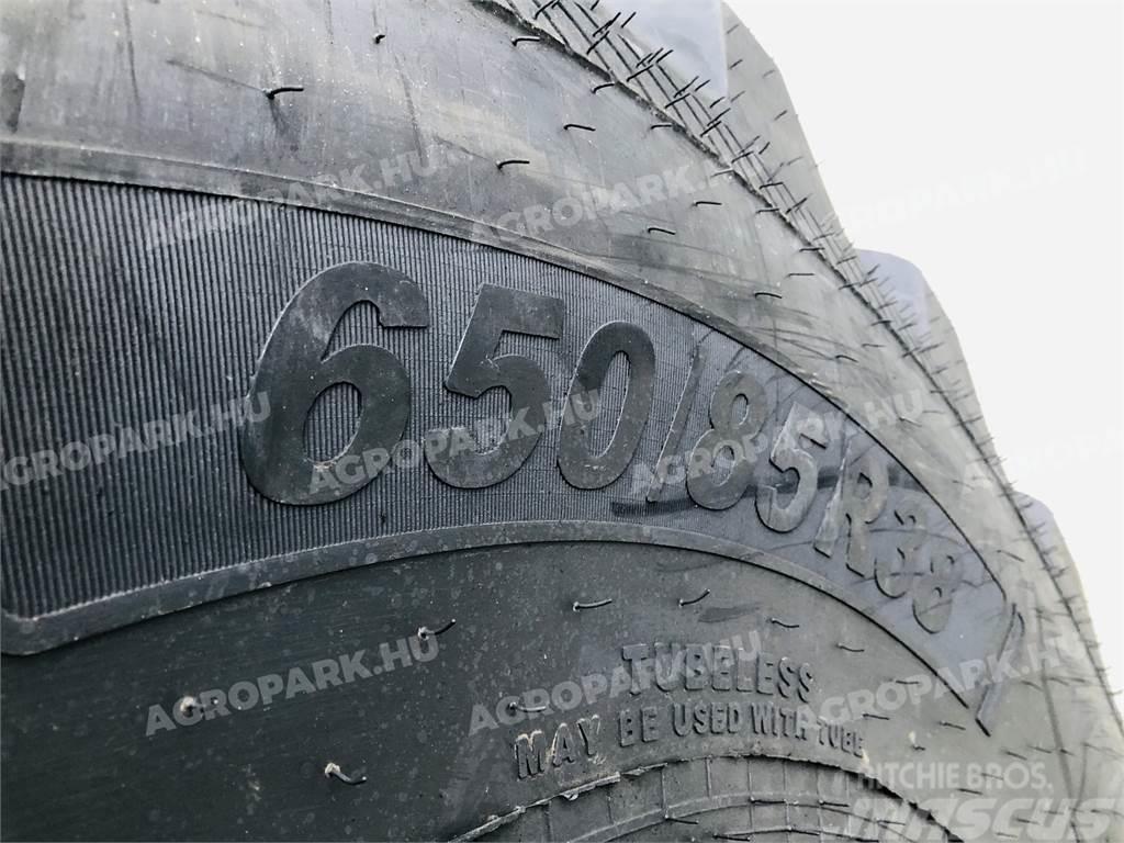 Ceat tire in size 650/85R38 Padangos, ratai ir ratlankiai