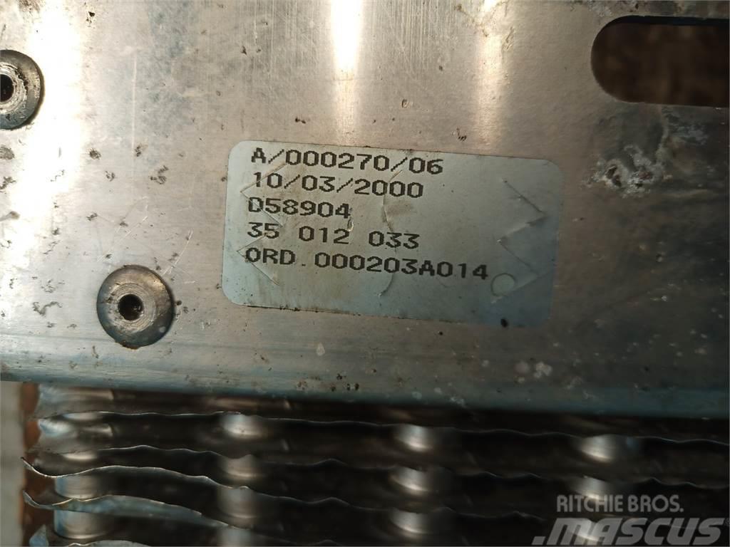 Case IH CF80 Radiatoriai
