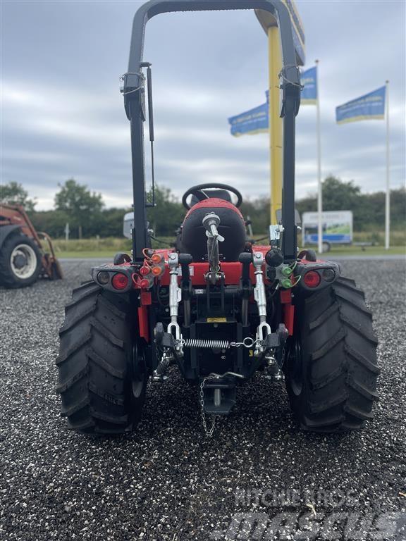 Antonio Carraro TTR 3800 HST Naudoti kompaktiški traktoriai