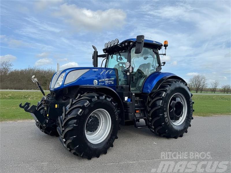 New Holland T7.270 AC BLUEPOWER Traktoriai