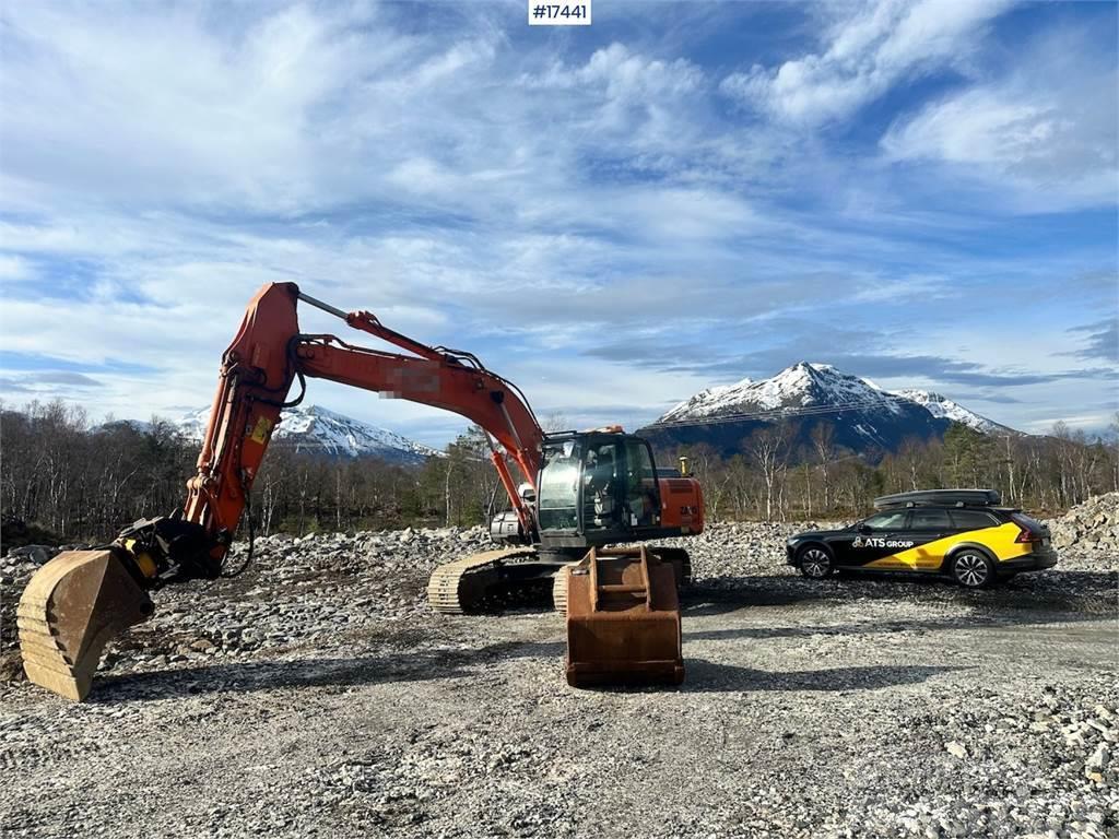 Hitachi ZX210LC-5B Tracked excavator w/ Newly overhauled R Vikšriniai ekskavatoriai