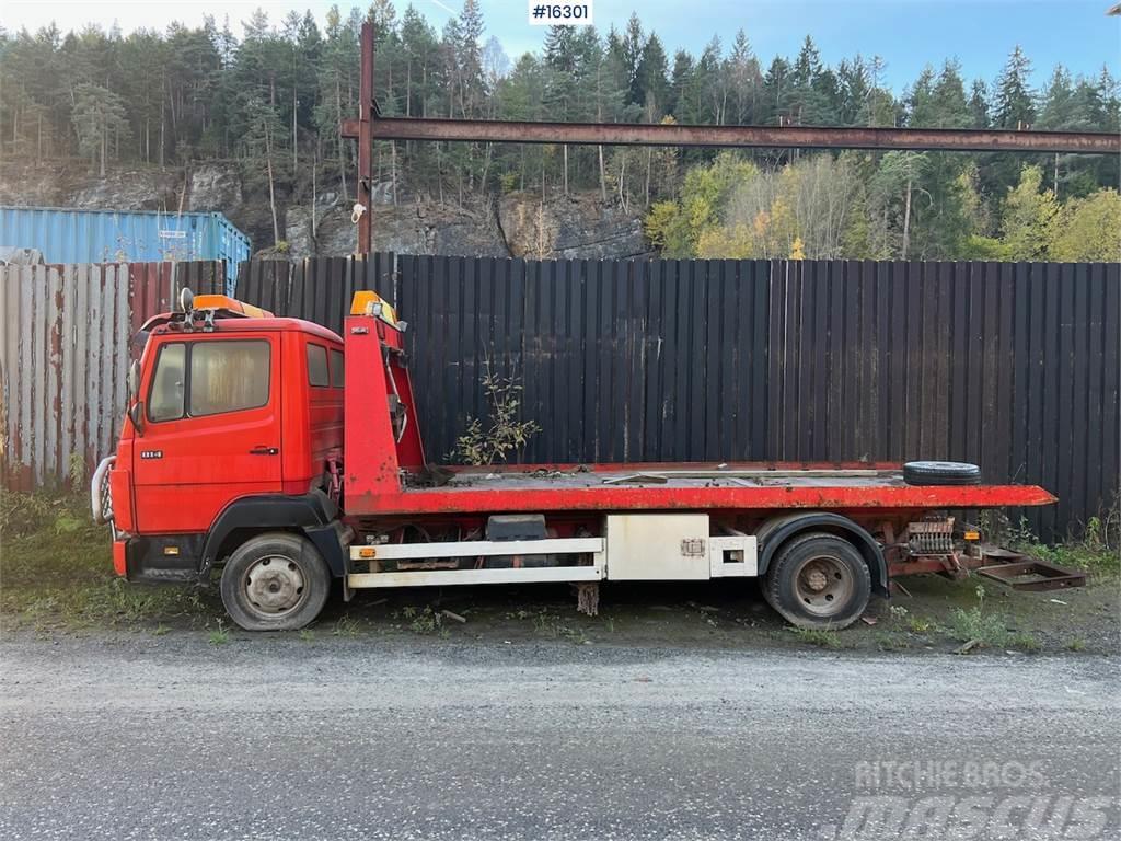 Mercedes-Benz 814 Tow truck w/ winch and lifting cradle. Pagalbos kelyje automobiliai