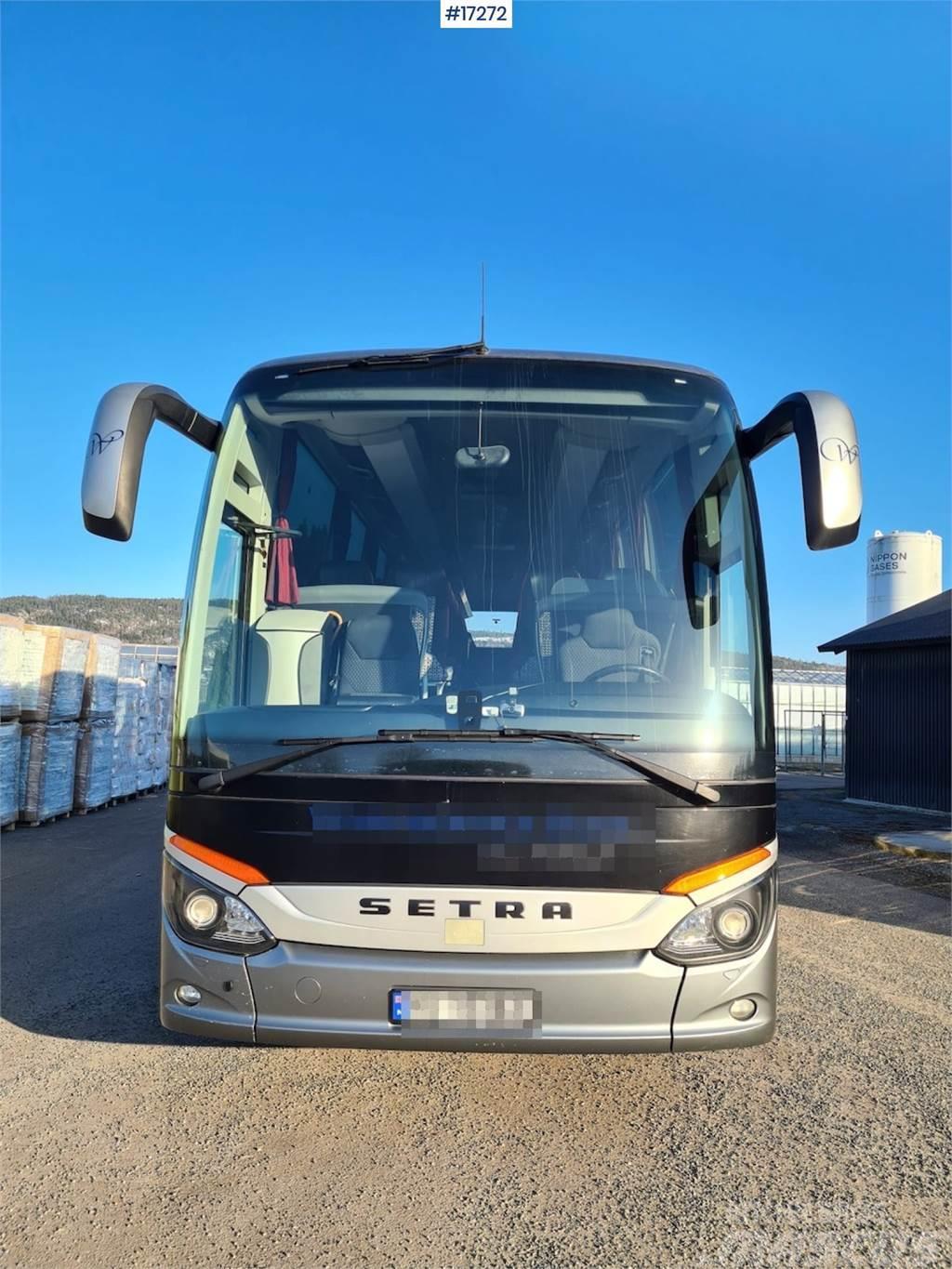 Setra S515HD coach. 51 seats. Keleiviniai autobusai