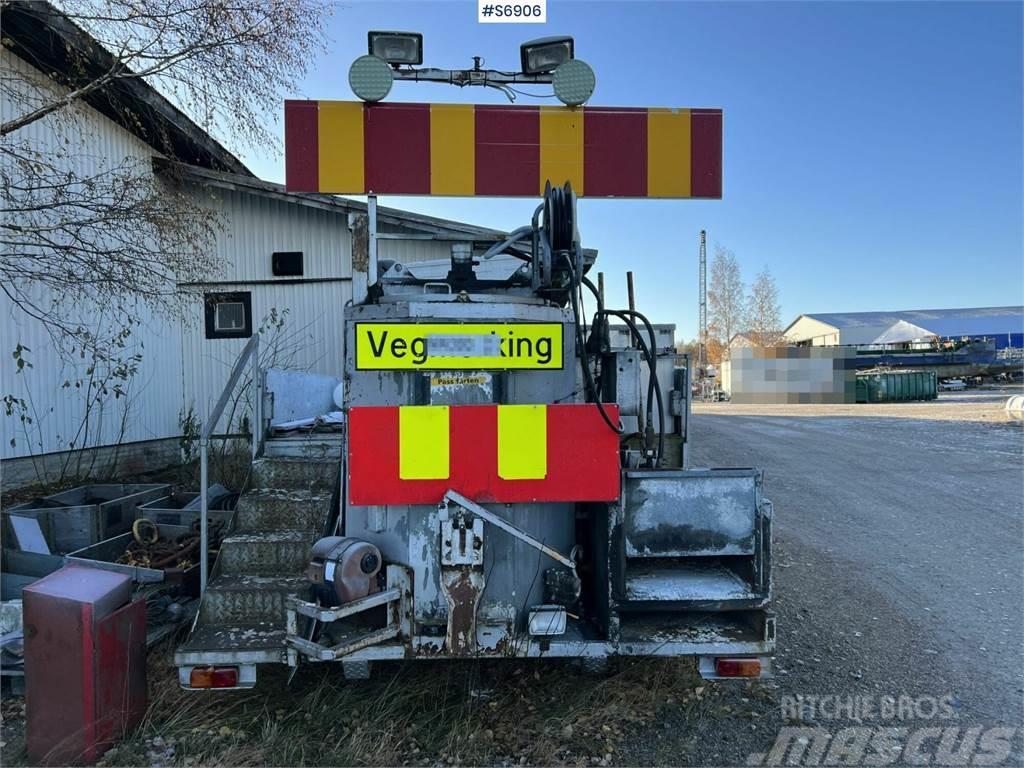 Volvo FM7 290 Equppied for painting pedistrian crossings Visuotinės / bendrosios paskirties automobiliai