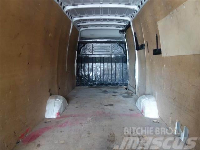 Iveco Daily Furgón 35S16 V 4100 H3 18.0 156 Krovininiai furgonai