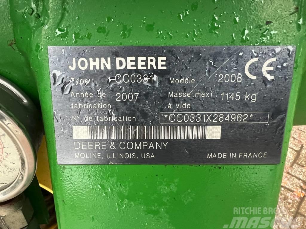 John Deere 331 maaier Formuojančios žoliapjovės