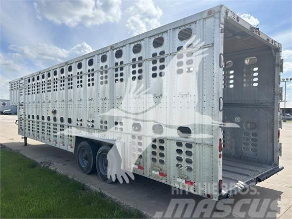 Wilson 32 STOCK Gyvulių pervežimo priekabos