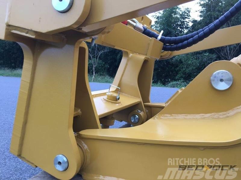 Bedrock Ripper for CAT D4D Bulldozer Kultivatoriai-purentuvai