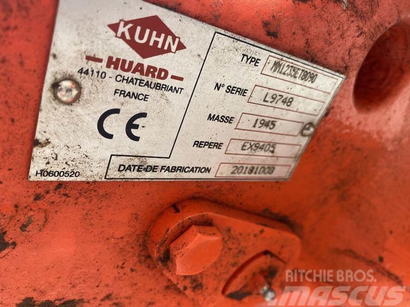 Kuhn MultiMaster 123 5ET8090 Apverčiamieji plūgai