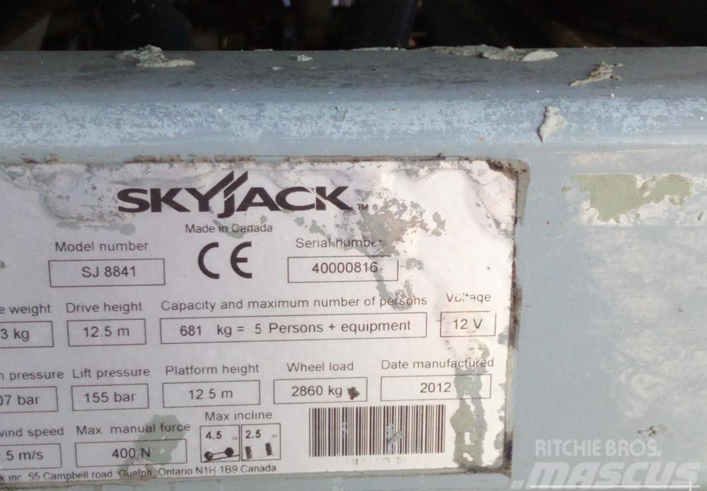 SkyJack SJ 8841 RT 4x4 ollós emelő 14.3M! Žirkliniai keltuvai
