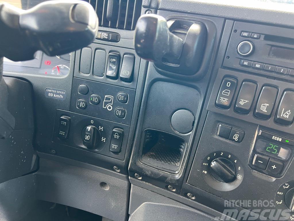 Scania P450 10x4 alustana Važiuoklė su kabina