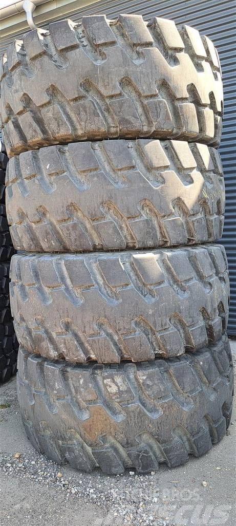 Michelin 26.5R25 XTXL L4 85% (som nye) Padangos, ratai ir ratlankiai
