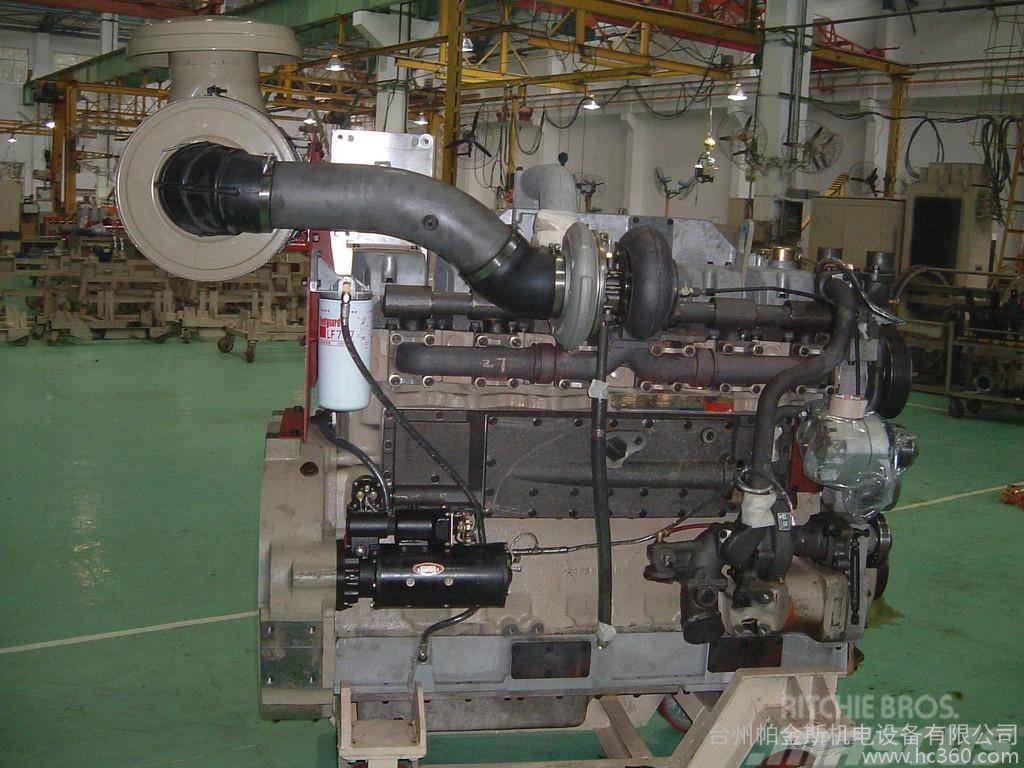 Cummins KTA19-M4 522kw engine with certificate Jūrų variklio dalys