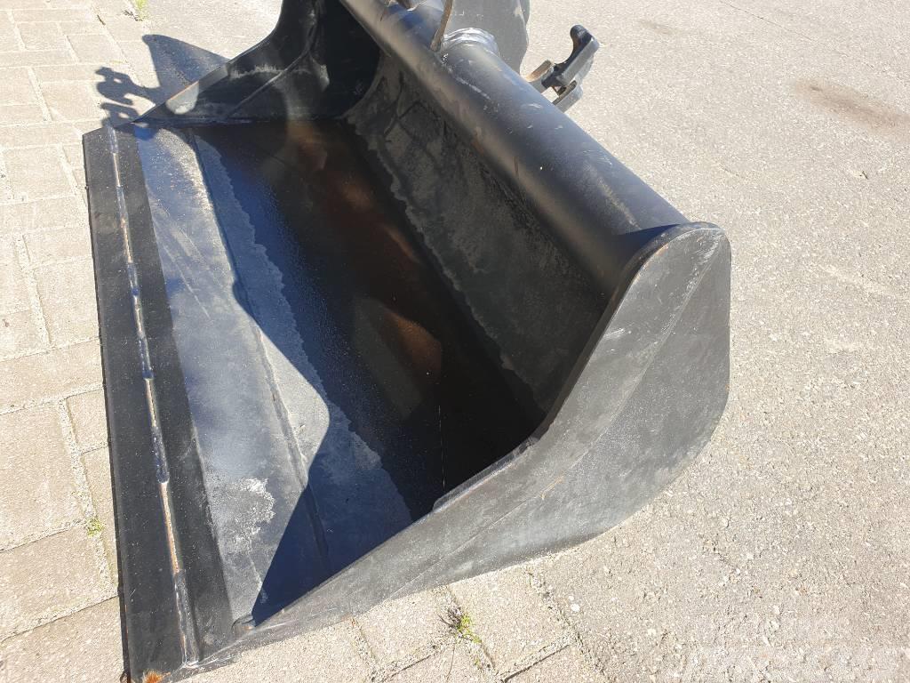 Saes Excavator ditch clean bucket 120cm, CW0.9 Kaušai