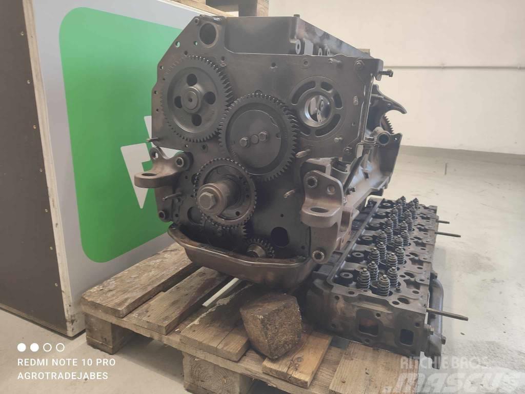 John Deere (typ 6068) engine Varikliai