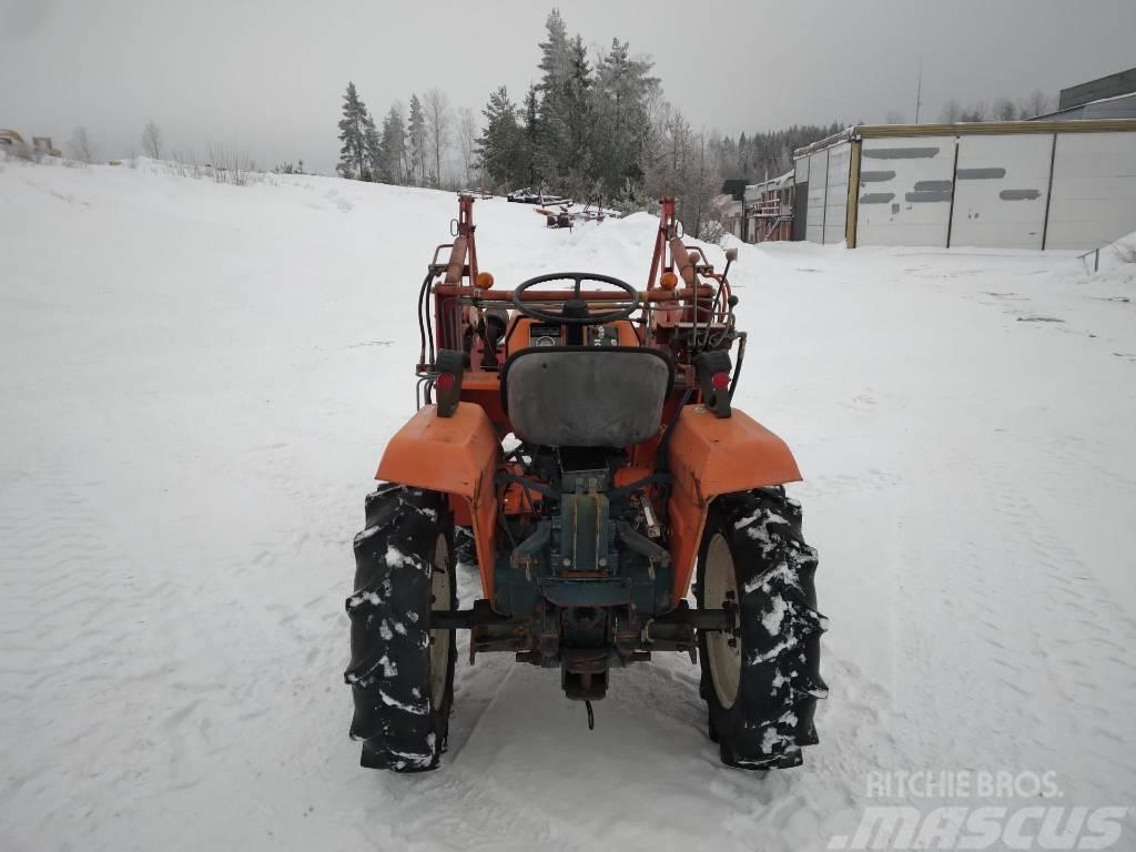 Kubota B 1400 Traktoriai