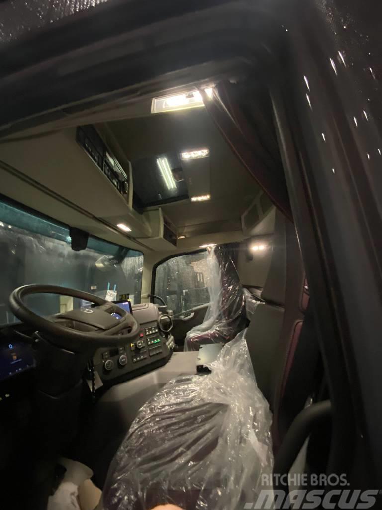 Volvo FMX 500 Važiuoklė su kabina