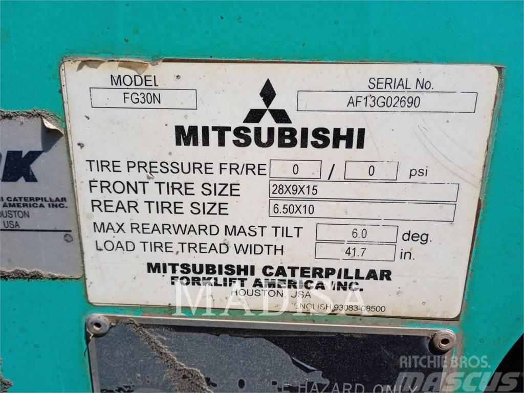 CAT MITSUBISHI FG30N-LP Šakiniai krautuvai - Kita