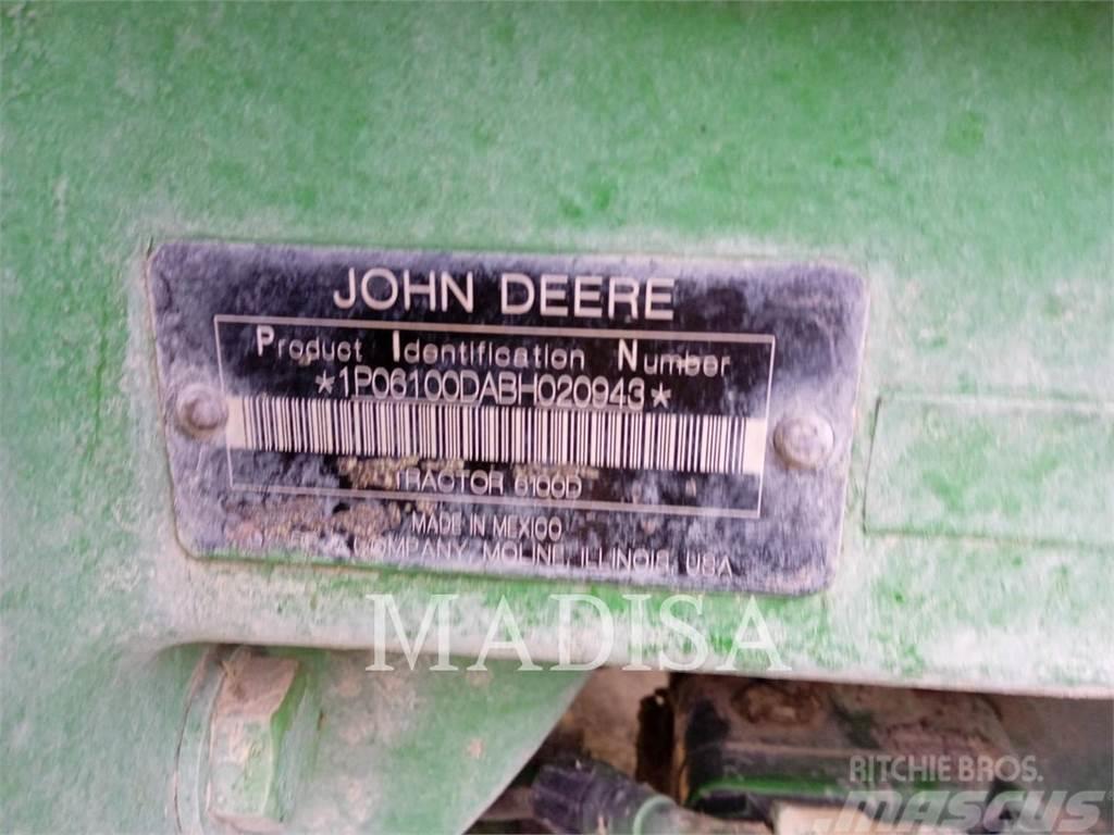 John Deere 6110D Traktoriai