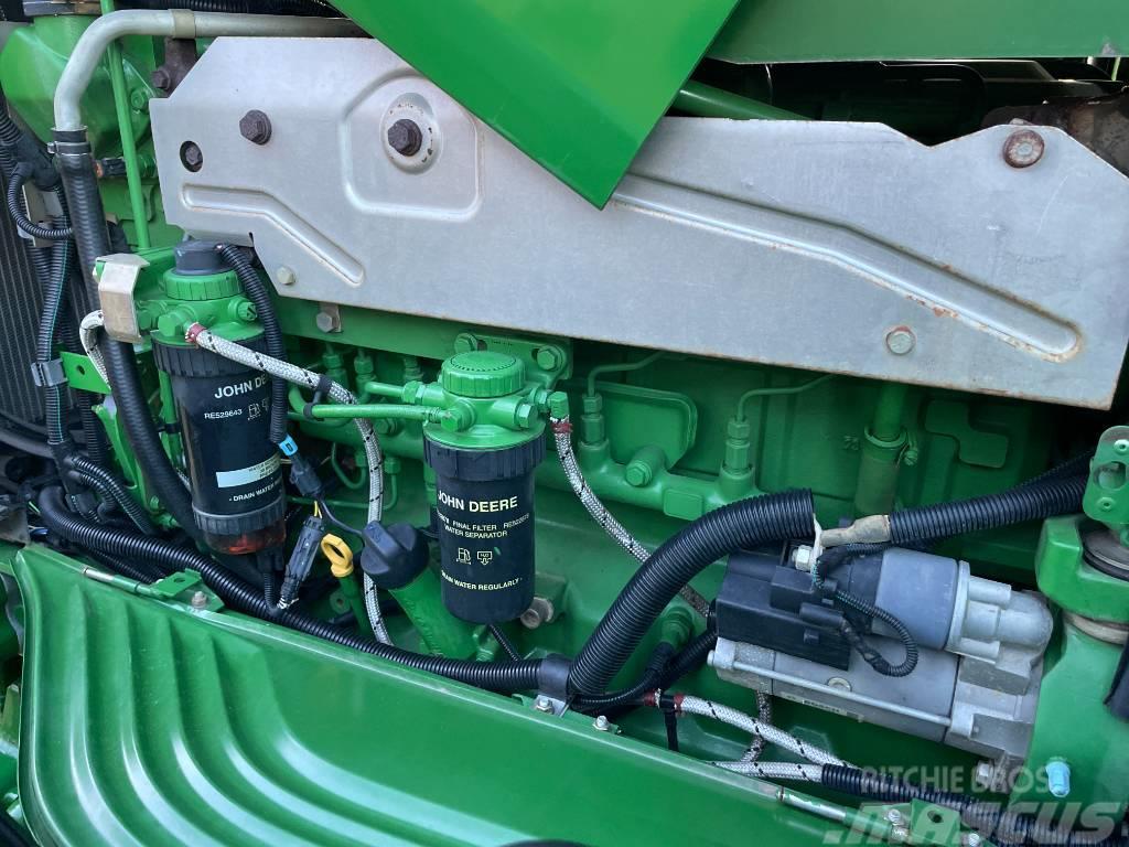 John Deere 6830 Premium AutoPowr Traktoriai