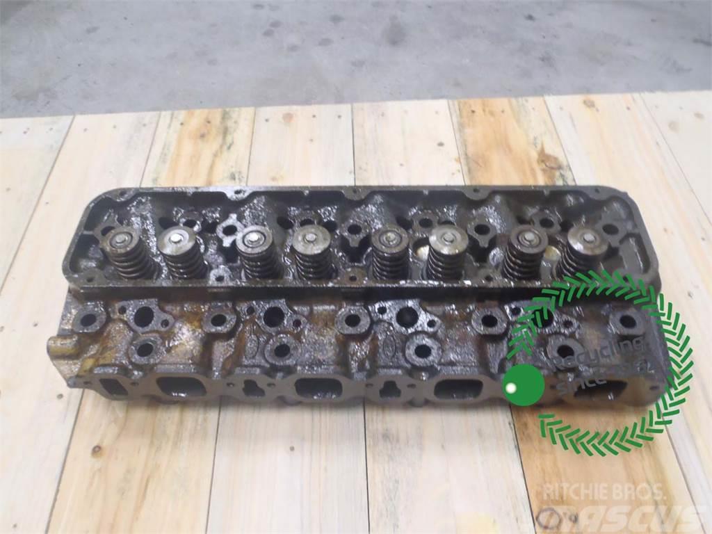 Ford 675 Cylinder head Varikliai