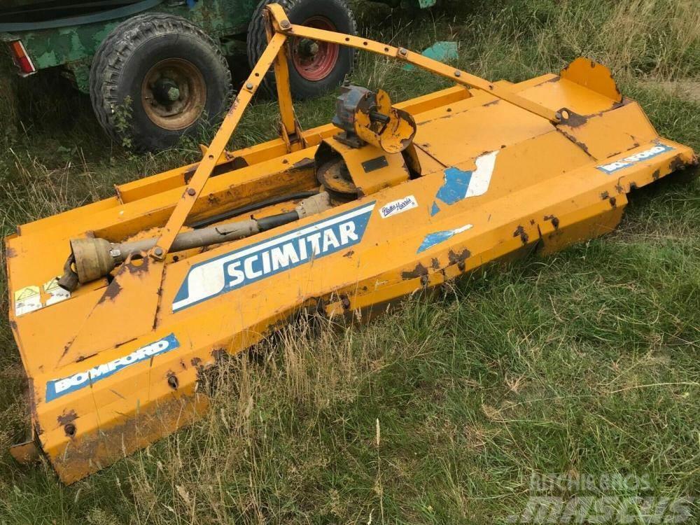Bomford Scimitar Topper £650 Kiti naudoti statybos komponentai
