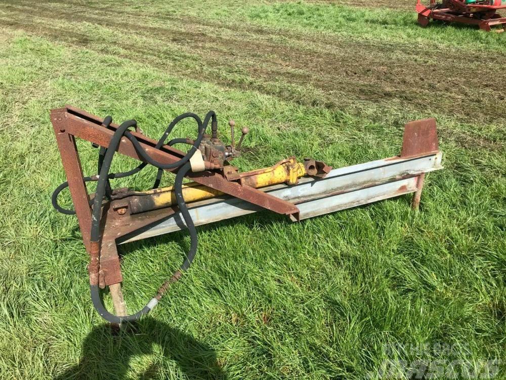 Log Splitter - Heavy Duty - tractor operated £380 Kiti naudoti statybos komponentai
