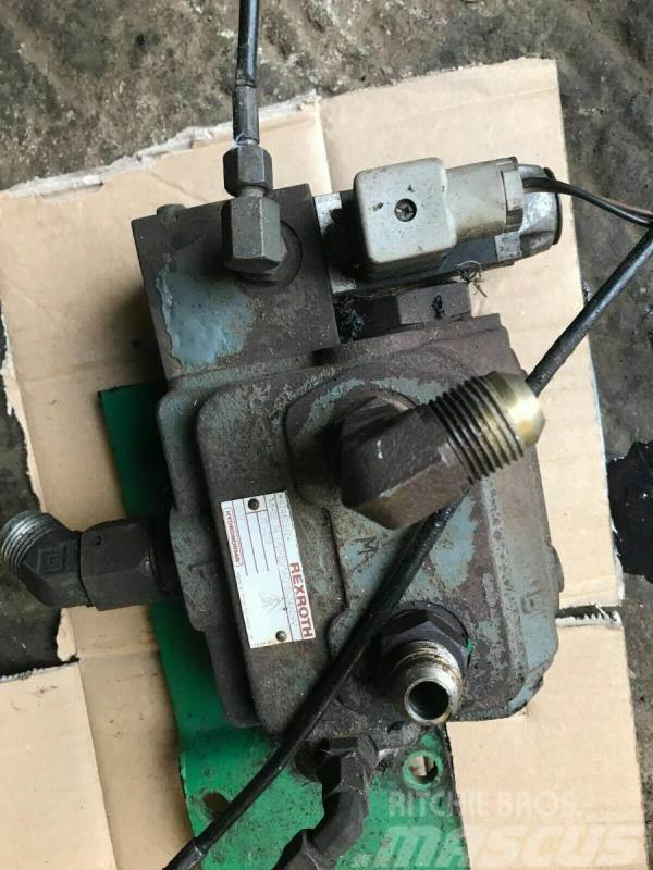 Rexroth hydraulic directional valve Hydronorma 424625/2 £1 Kiti naudoti statybos komponentai