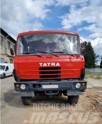 Tatra T815 Savivarčių priekabų vilkikai